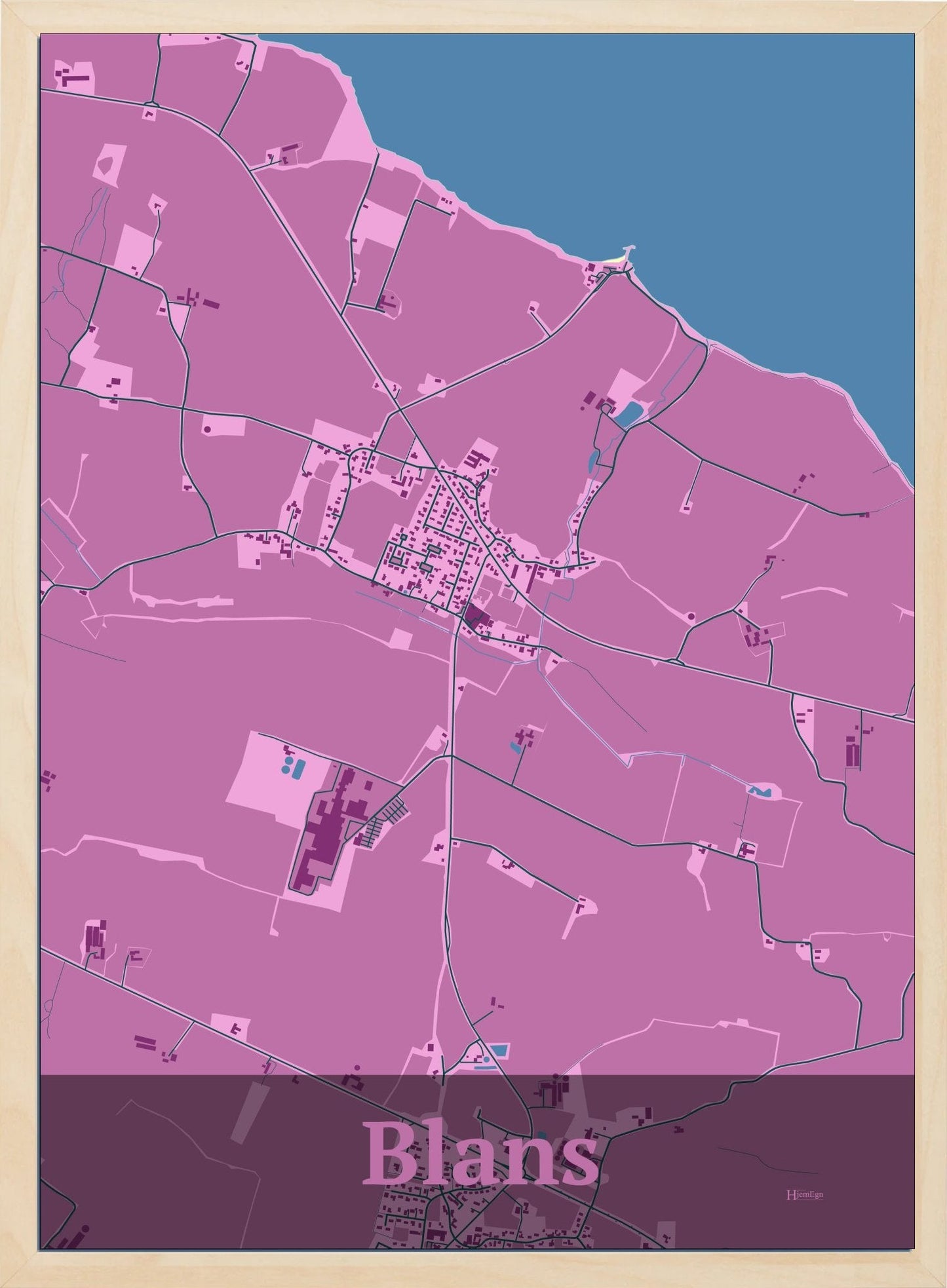 Blans plakat i farve pastel rød og HjemEgn.dk design firkantet. Design bykort for Blans