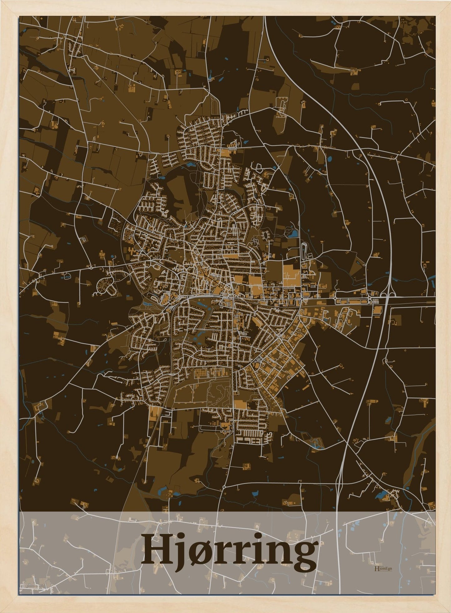 Hjørring plakat i farve mørk brun og HjemEgn.dk design firkantet. Design bykort for Hjørring