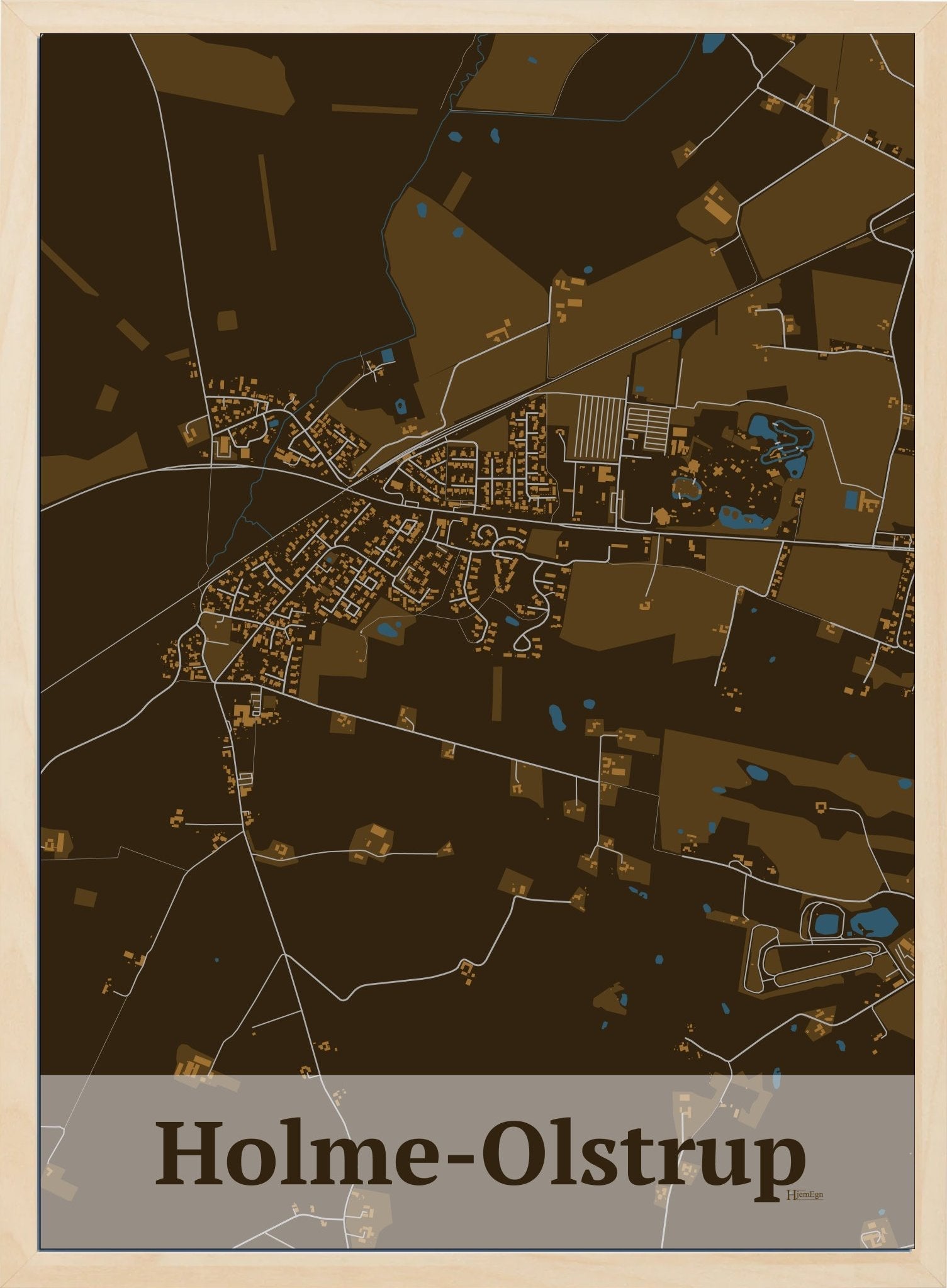 Holme-olstrup plakat i farve mørk brun og HjemEgn.dk design firkantet. Design bykort for Holme-olstrup