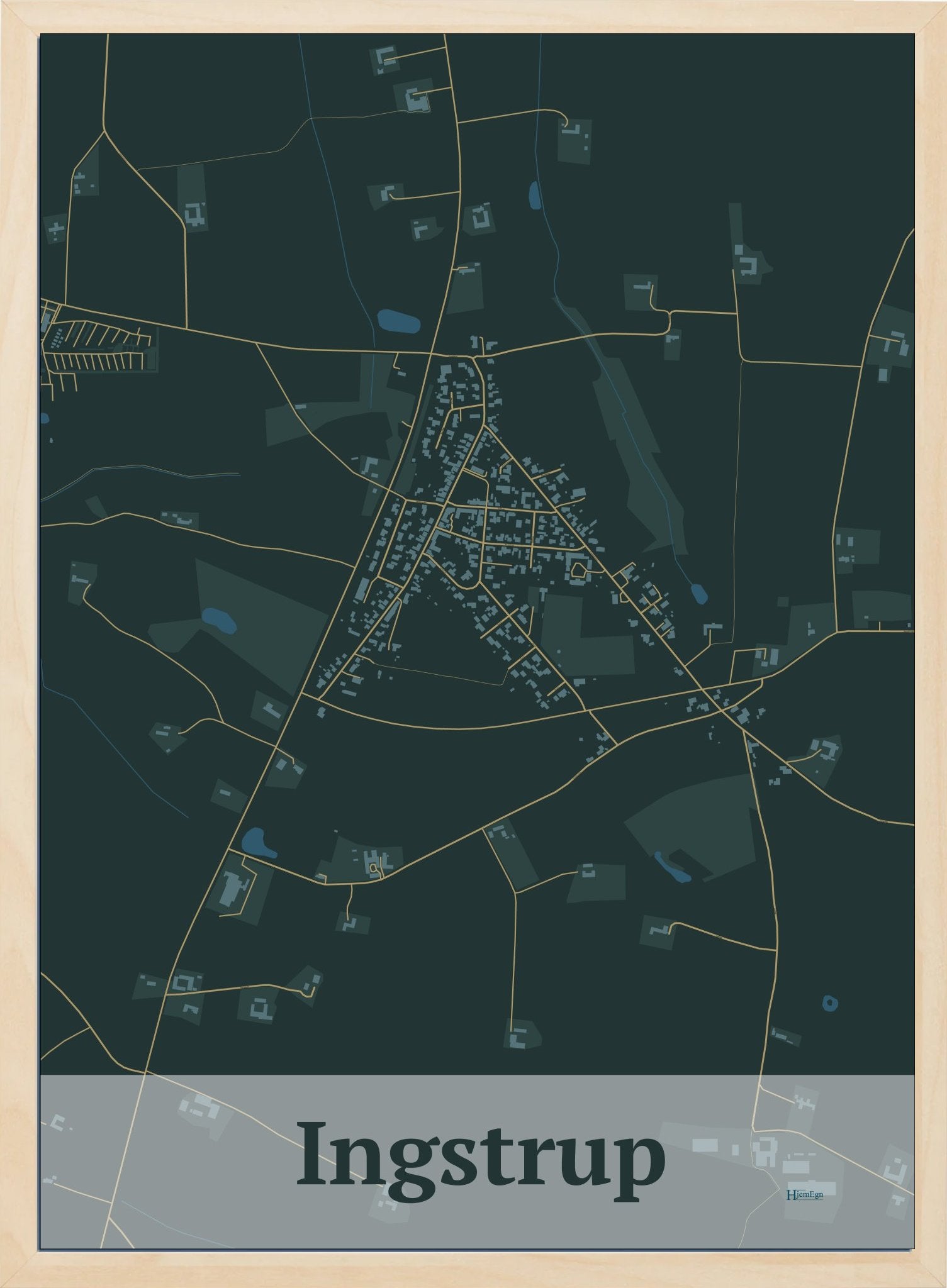 Ingstrup plakat i farve mørk grøn og HjemEgn.dk design firkantet. Design bykort for Ingstrup