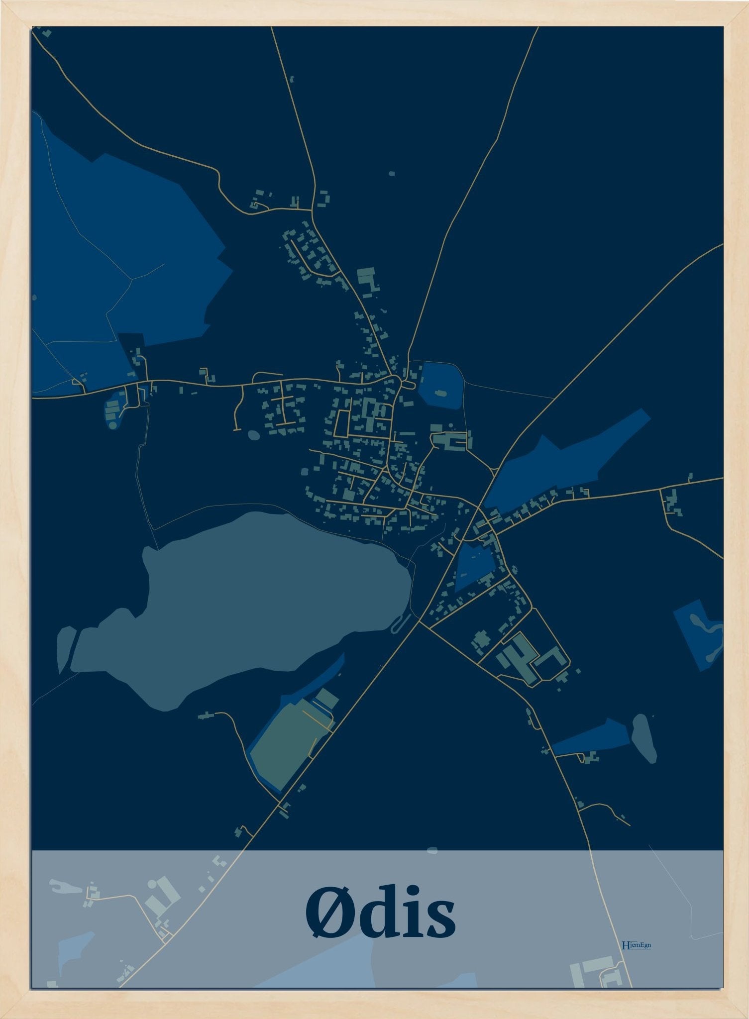 Ødis plakat i farve mørk blå og HjemEgn.dk design firkantet. Design bykort for Ødis