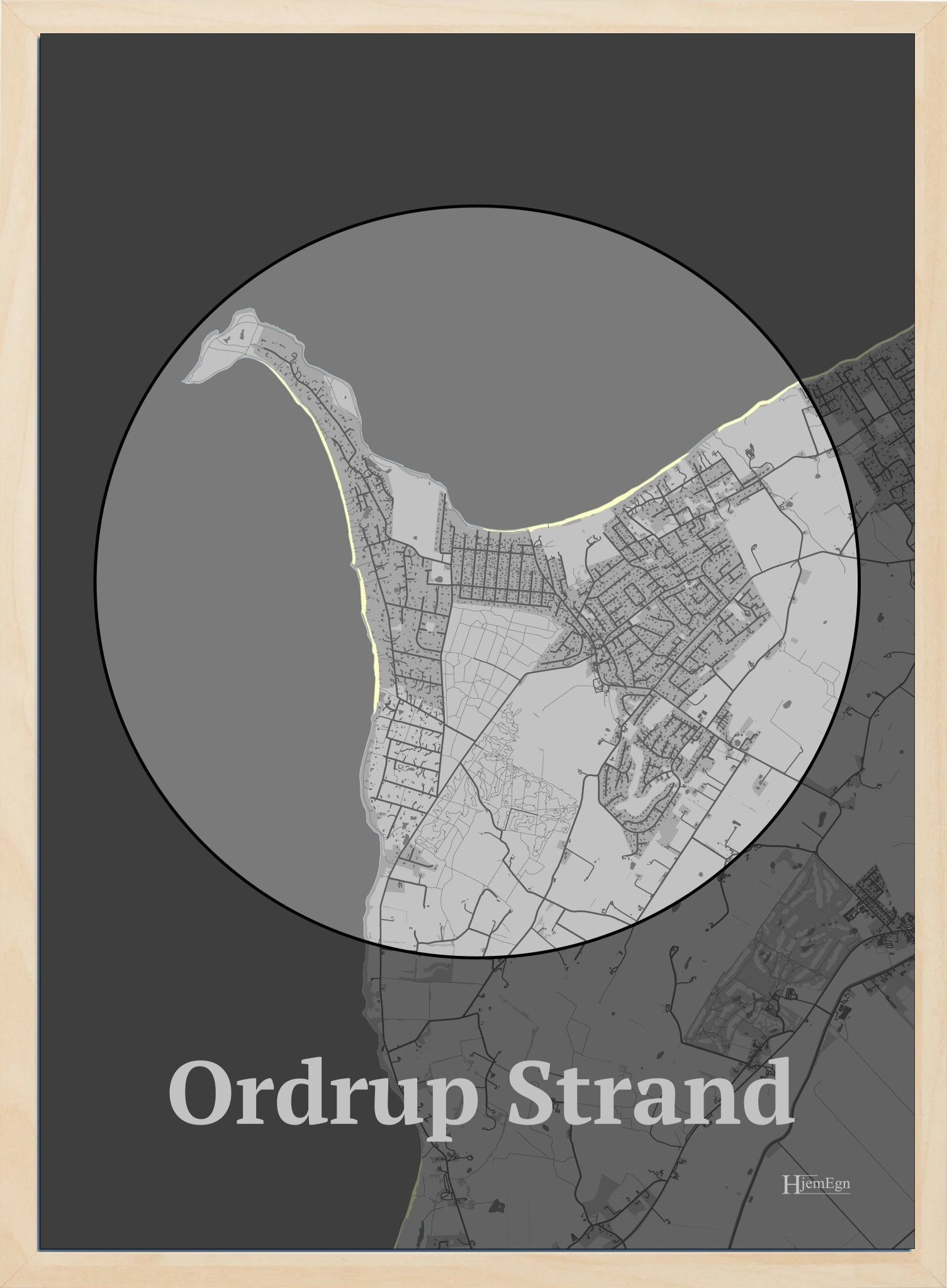 Ordrup Strand plakat i farve pastel grå og HjemEgn.dk design centrum. Design bykort for Ordrup Strand