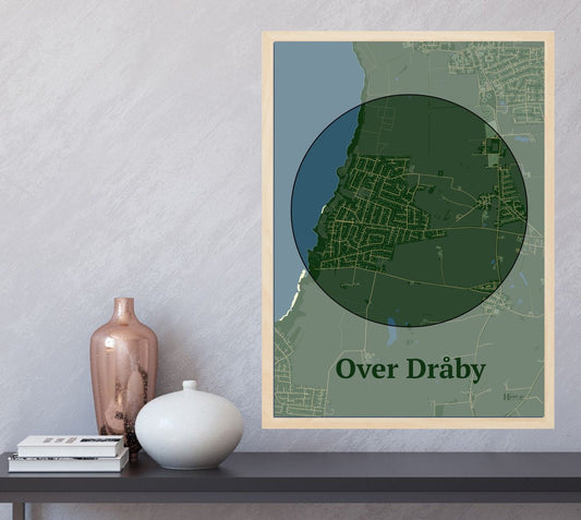 Over Dråby plakat i farve  og HjemEgn.dk design centrum. Design bykort for Over Dråby