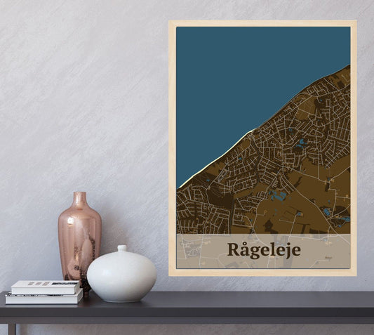 Rågeleje plakat i farve  og HjemEgn.dk design firkantet. Design bykort for Rågeleje