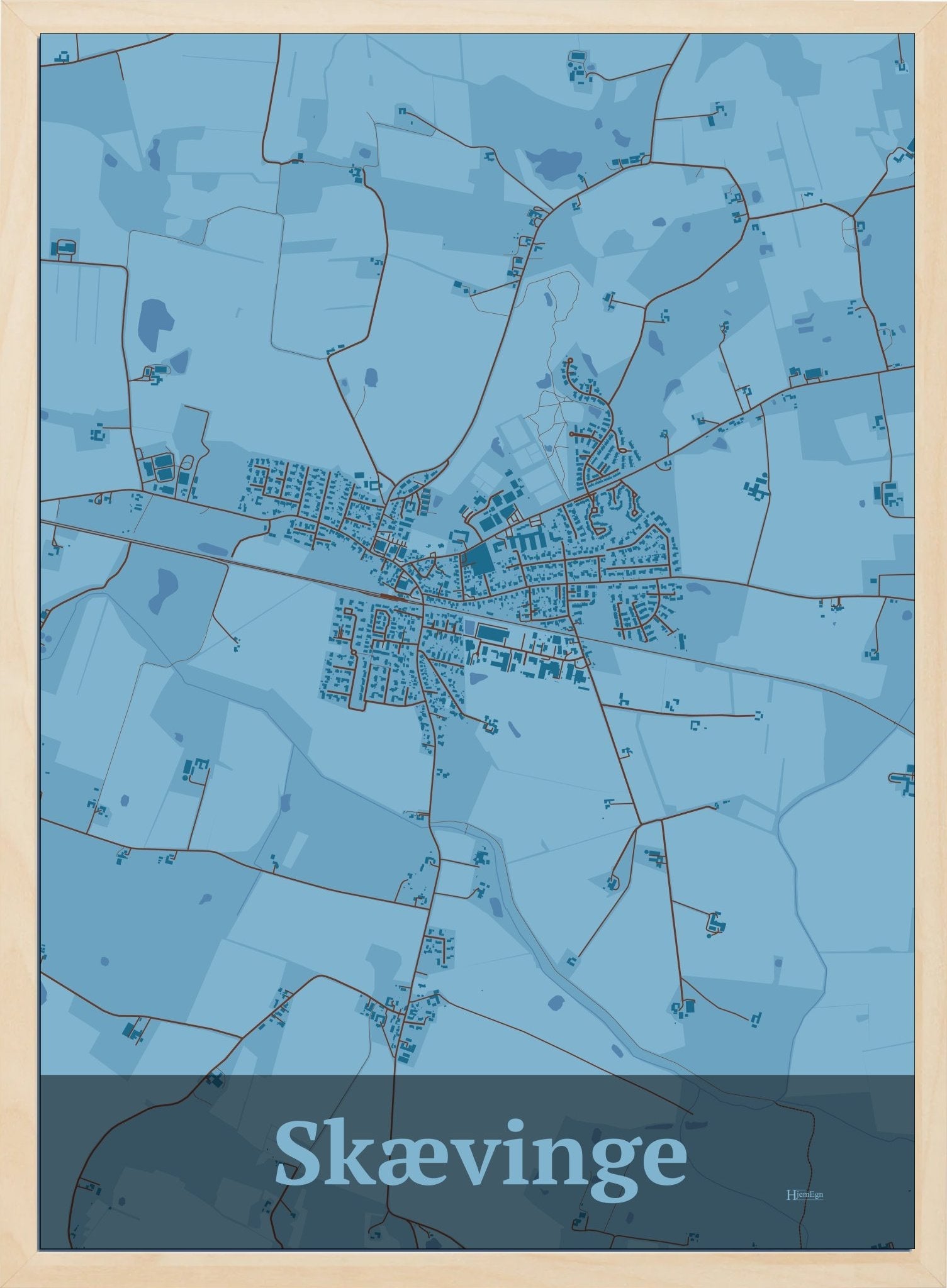 Skævinge plakat i farve pastel blå og HjemEgn.dk design firkantet. Design bykort for Skævinge