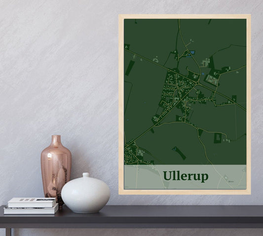 Ullerup plakat i farve  og HjemEgn.dk design firkantet. Design bykort for Ullerup