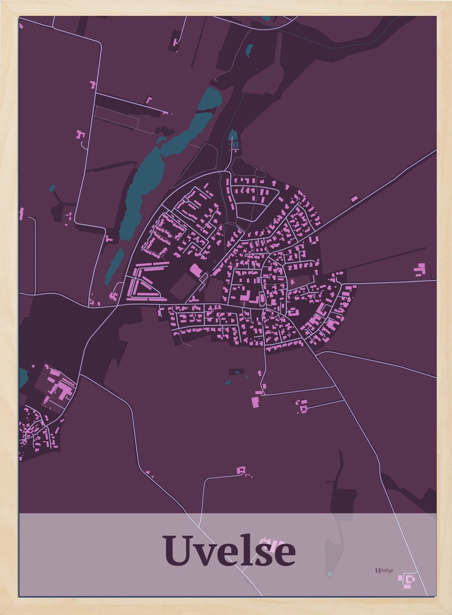 Uvelse plakat i farve mørk rød og HjemEgn.dk design firkantet. Design bykort for Uvelse