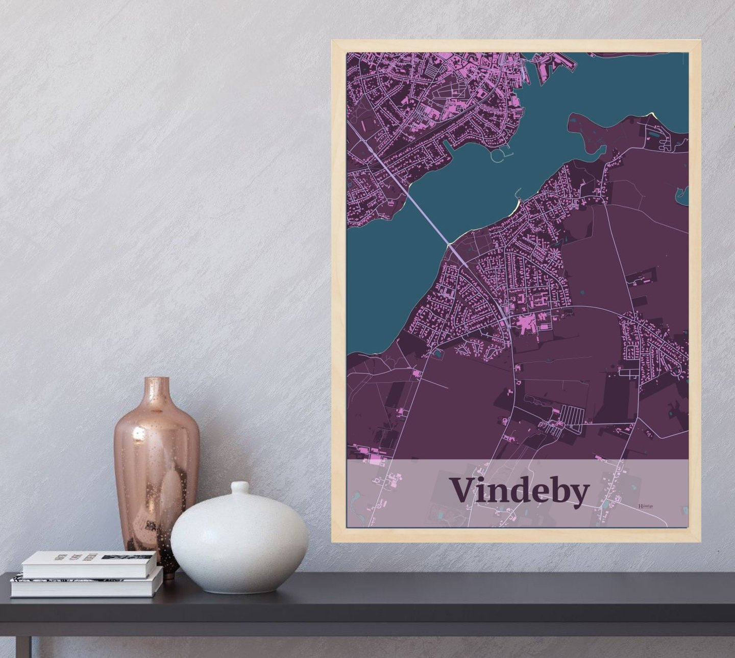 Vindeby plakat i farve  og HjemEgn.dk design firkantet. Design bykort for Vindeby