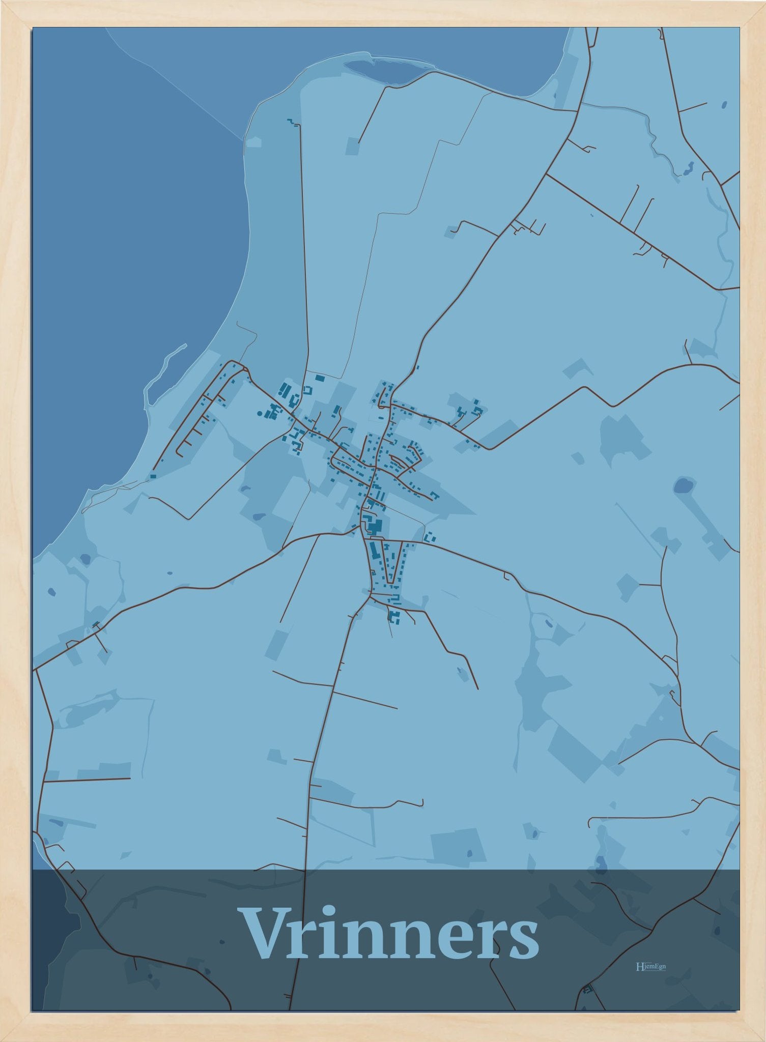 Vrinners plakat i farve pastel blå og HjemEgn.dk design firkantet. Design bykort for Vrinners